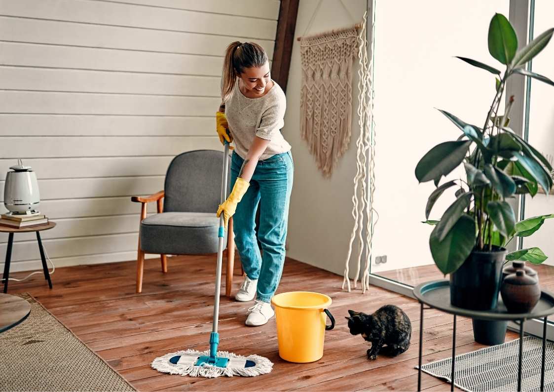 מנקים את הבית? אלו תוכניות הרדיו שינעימו את זמנכם